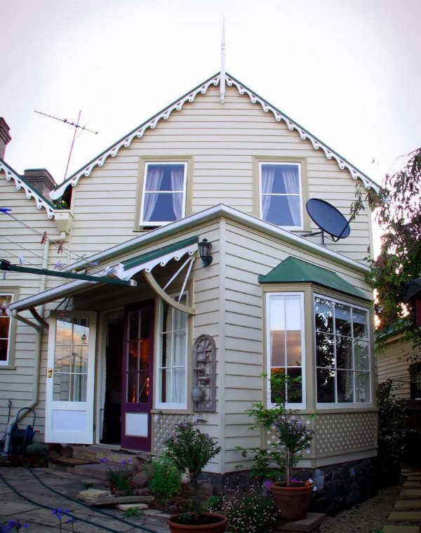 Ellie's Place on City Park image 9